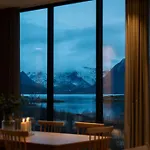 Lyngvaer Panorama - Jacuzzi & Sauna - No 37 Ferienhaus *