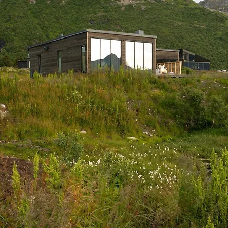 Holiday home Med Jacuzzi, Summer&winter Retreat *