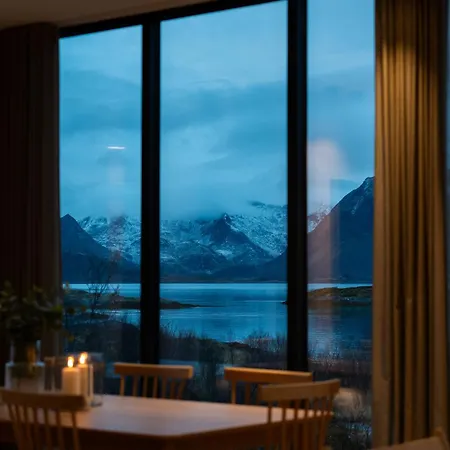 Lyngvaer Panorama - Jacuzzi & Sauna - No 37 펜션 *