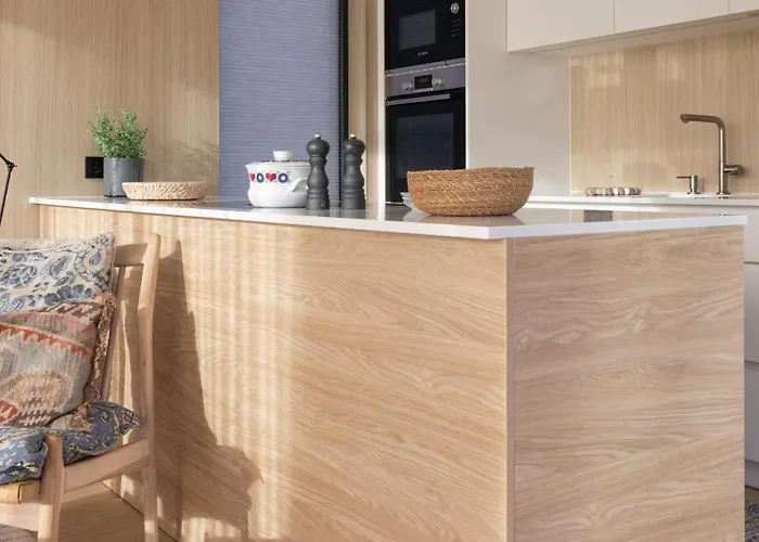 Semesterbostad Lyngvaer Panorama - Jacuzzi & Sauna - No 37