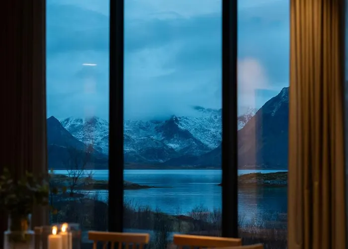 Lyngvaer Panorama - Jacuzzi & Sauna - No 37 Semesterbostad *